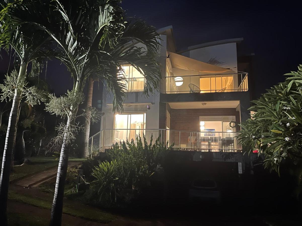 Grande Villa Au Calme - Vue Exceptionnelle - Climatisation - Piscine Sel Chauffee - Jardin Tropical Vincendo Dış mekan fotoğraf