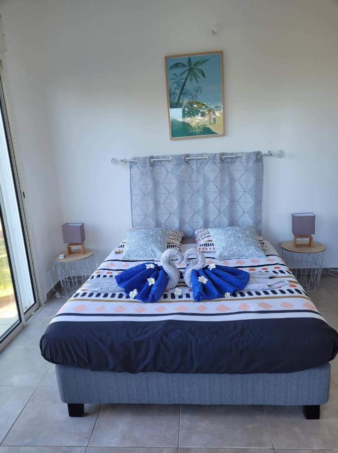Grande Villa Au Calme - Vue Exceptionnelle - Climatisation - Piscine Sel Chauffee - Jardin Tropical Vincendo Dış mekan fotoğraf