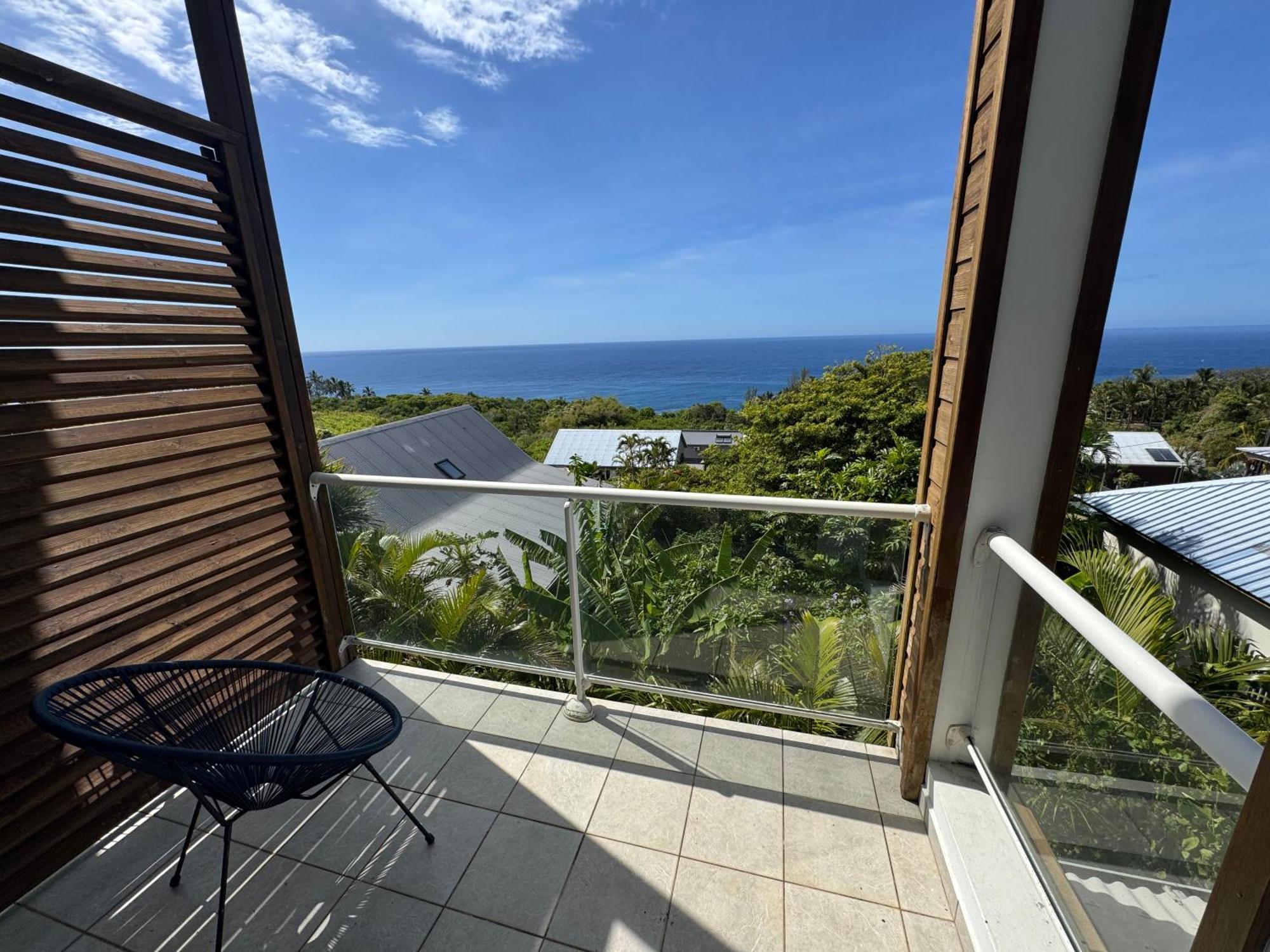 Grande Villa Au Calme - Vue Exceptionnelle - Climatisation - Piscine Sel Chauffee - Jardin Tropical Vincendo Dış mekan fotoğraf